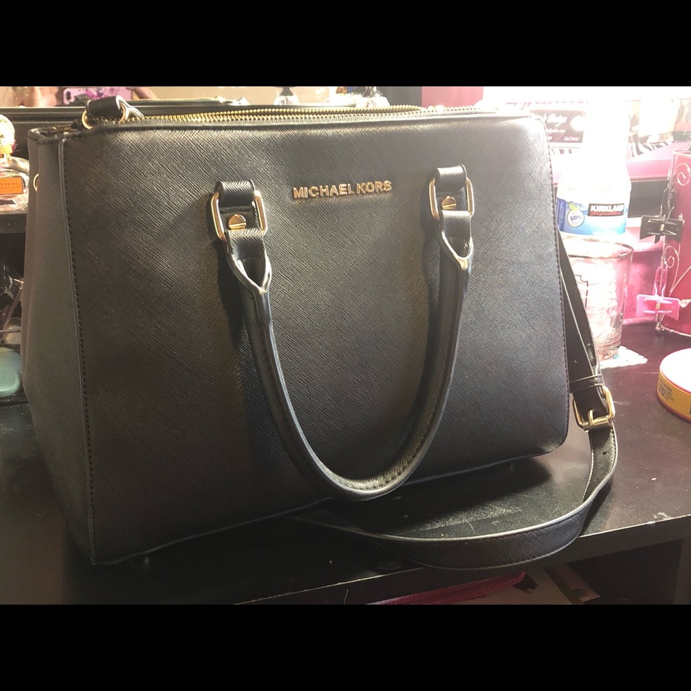 Michael Kors black purse